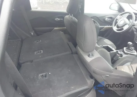 2018 Jeep Cherokee Latitude Tech Connect 4X4 from USA, damaged, VIN 1C4PJMCB7JD599098